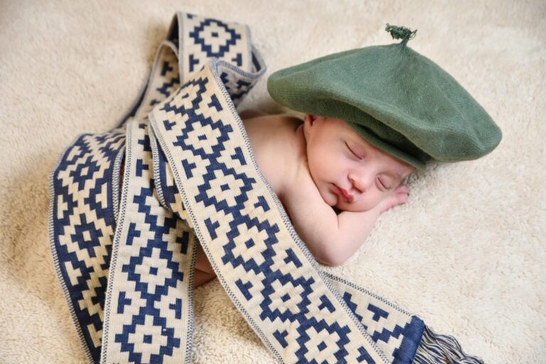 Sanfte Baby Kleidung aus Naturfasern für empfindliche und sensible Babyhaut