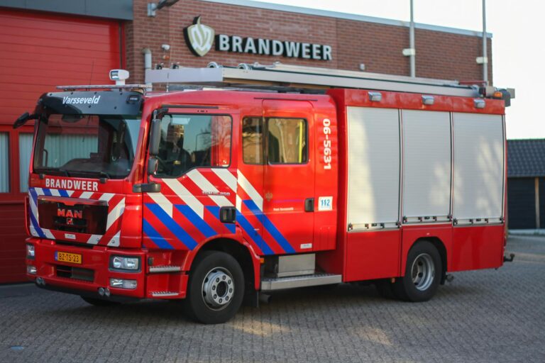 City-Kinderwagen Eigenschaften die das Fahren in der Stadt erleichtern City-Kinderwagen mit schwenkbaren Vorderrädern und kompakter Bauweise für Stadtverkehr